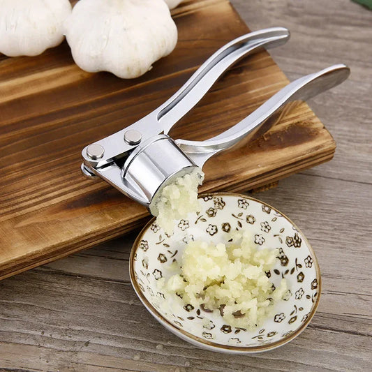 Kitchen Zinc Alloy Garlic Press – Manual Garlic Crusher & Mincer Tool