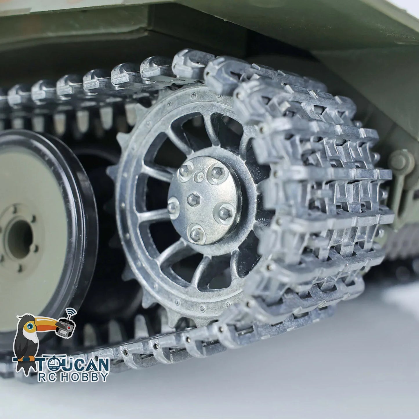 1/16 Heng Long German Panther V RC Tank Toy – 2.4GHz Metal Version with Smoke, Recoil, and Infrared Battle System