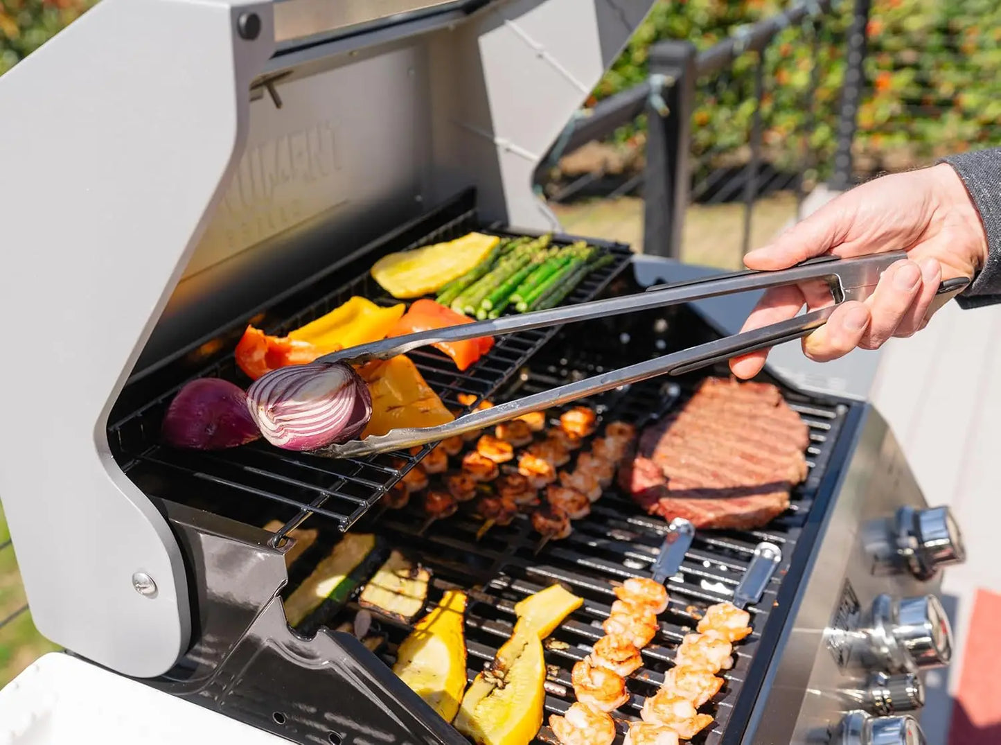 Monument Grills Mesa 400MF – 4-Burner Stainless Steel Propane Gas Grill with Viewing Lid, Foldable Shelf & 570 Sq. In. Cooking Space