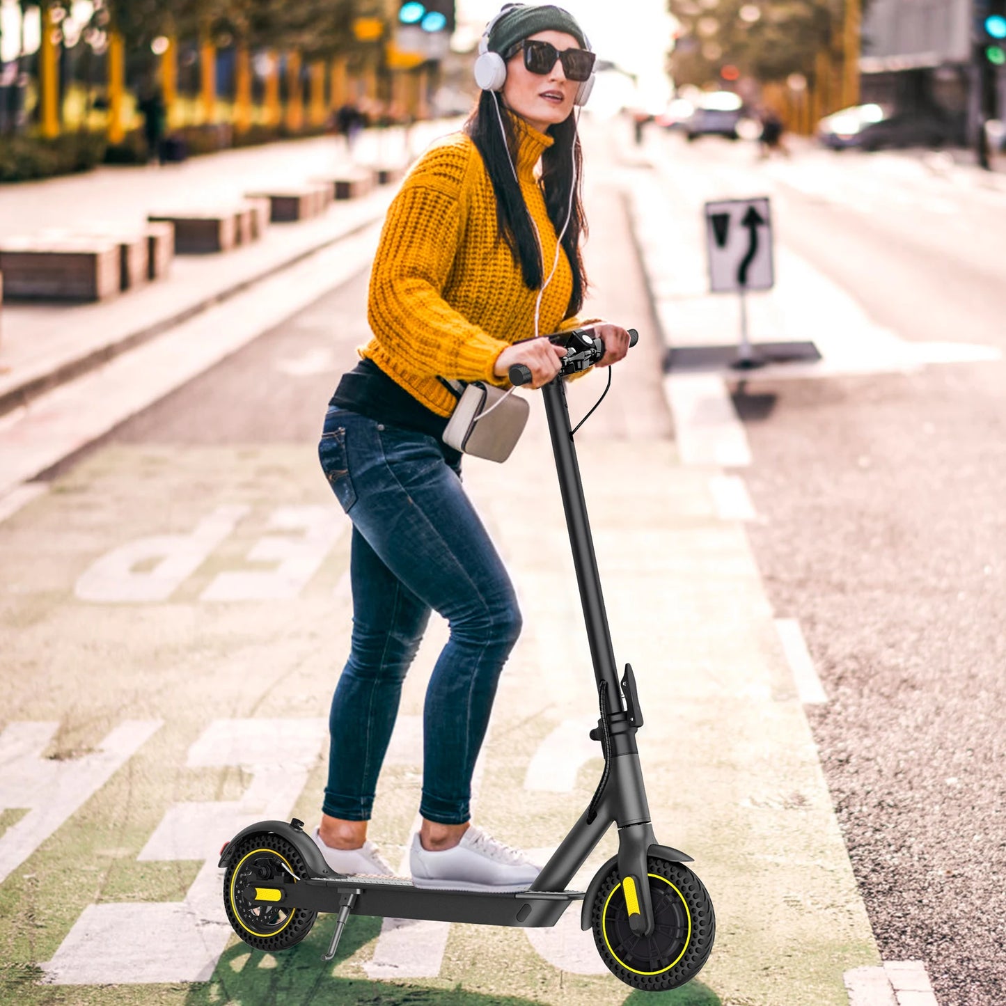 350W Electric Scooter with APP Control – 10" Solid Tires, Foldable & Waterproof