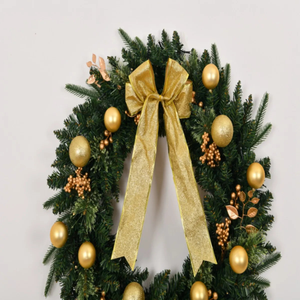 24in Christmas Wreath with Remote Lighted Artificial Xmas Wreath Warm Lights Ornaments for Front Door Gate Wall Xmas Party Decor
