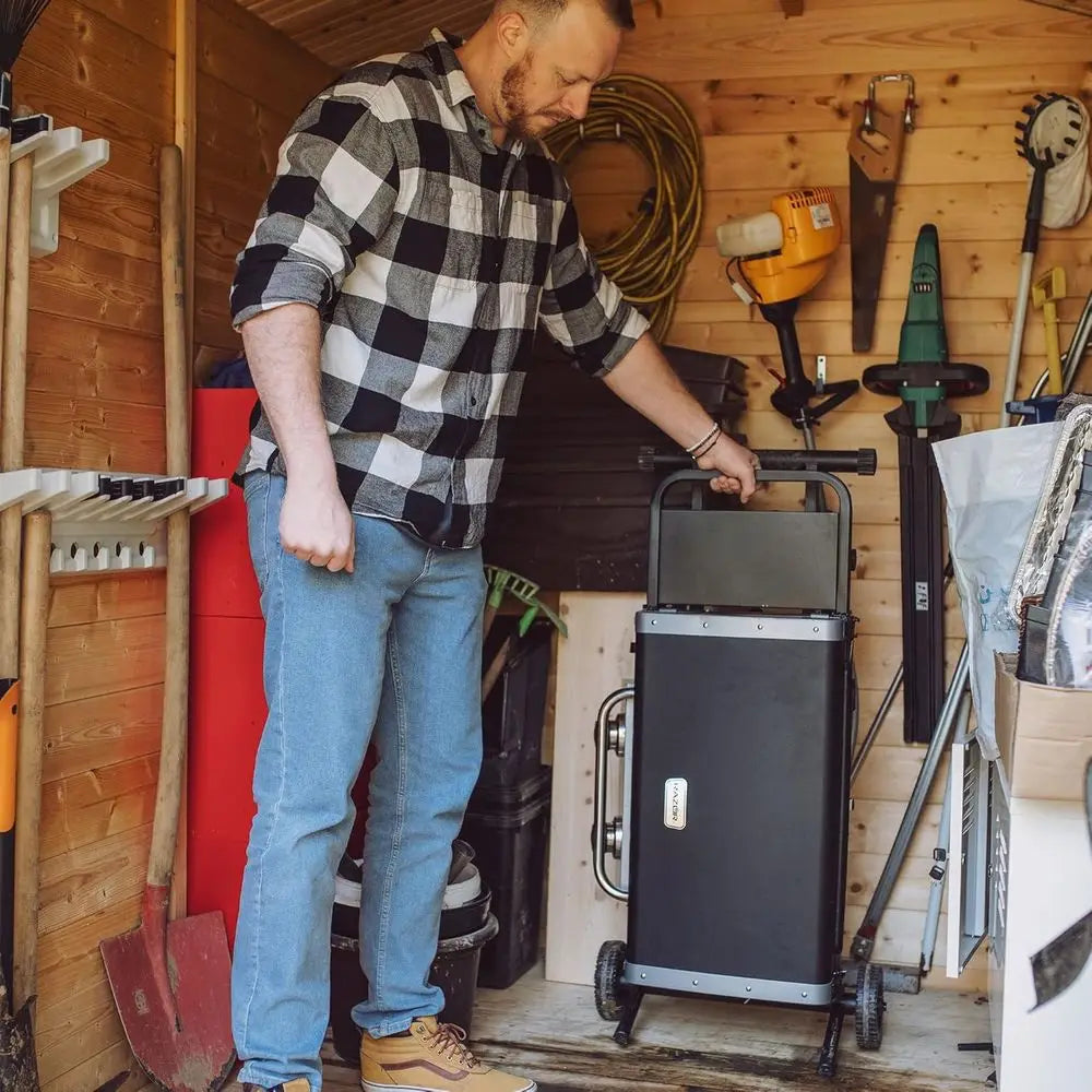 Griddle GGC2030M 25-Inch Outdoor 2-Burner Portable Propane Gas Grill Griddle with Lid & Wheels