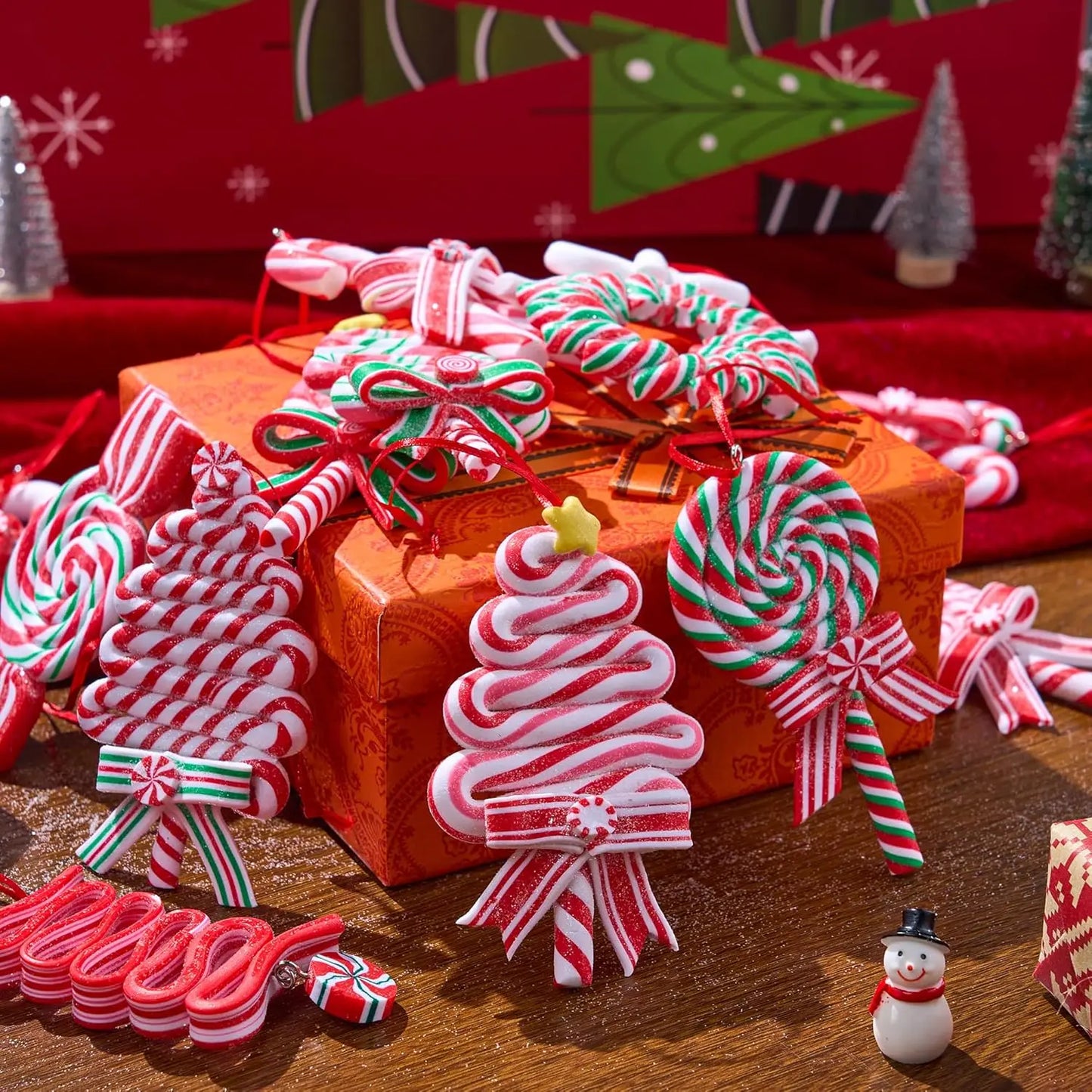 12 Pcs Wreaths Lollipop Christmas Tree Ornament and Candy Canes Designs  for Christmas Decor