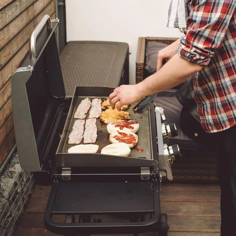 Griddle GGC2030M 25-Inch Outdoor 2-Burner Portable Propane Gas Grill Griddle with Lid & Wheels