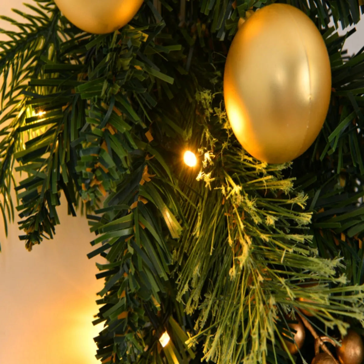 24in Christmas Wreath with Remote Lighted Artificial Xmas Wreath Warm Lights Ornaments for Front Door Gate Wall Xmas Party Decor